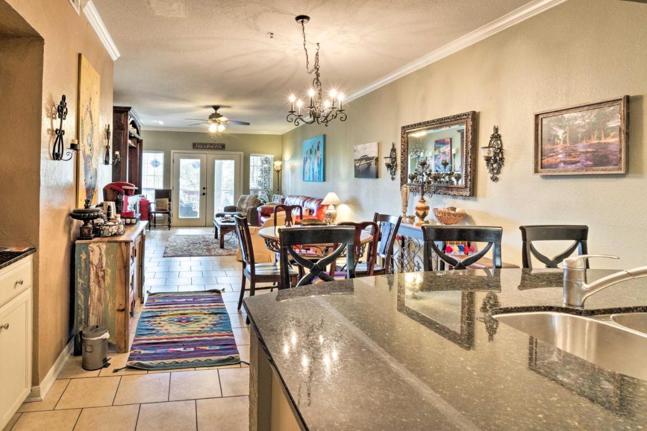 Lakefront Lago Vista Condo With Resort Amenities! Exteriér fotografie